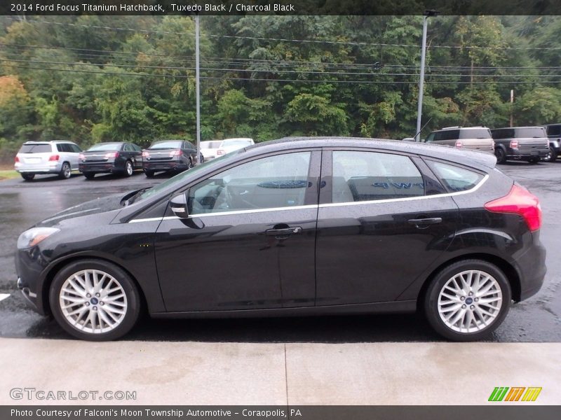 Tuxedo Black / Charcoal Black 2014 Ford Focus Titanium Hatchback