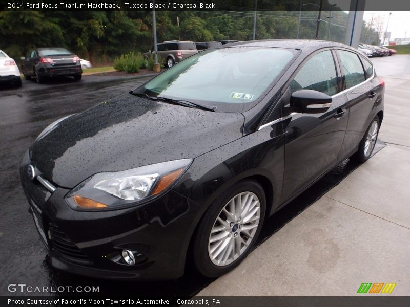 Tuxedo Black / Charcoal Black 2014 Ford Focus Titanium Hatchback