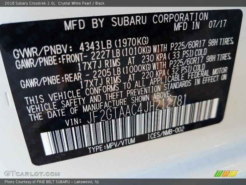 Crystal White Pearl / Black 2018 Subaru Crosstrek 2.0i