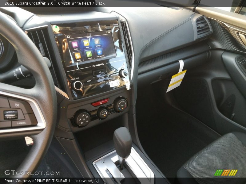 Crystal White Pearl / Black 2018 Subaru Crosstrek 2.0i