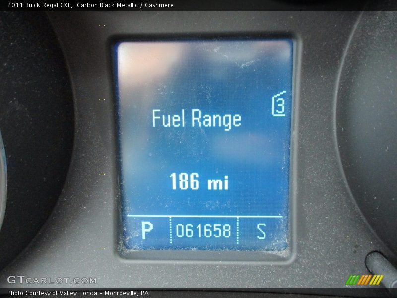 Carbon Black Metallic / Cashmere 2011 Buick Regal CXL