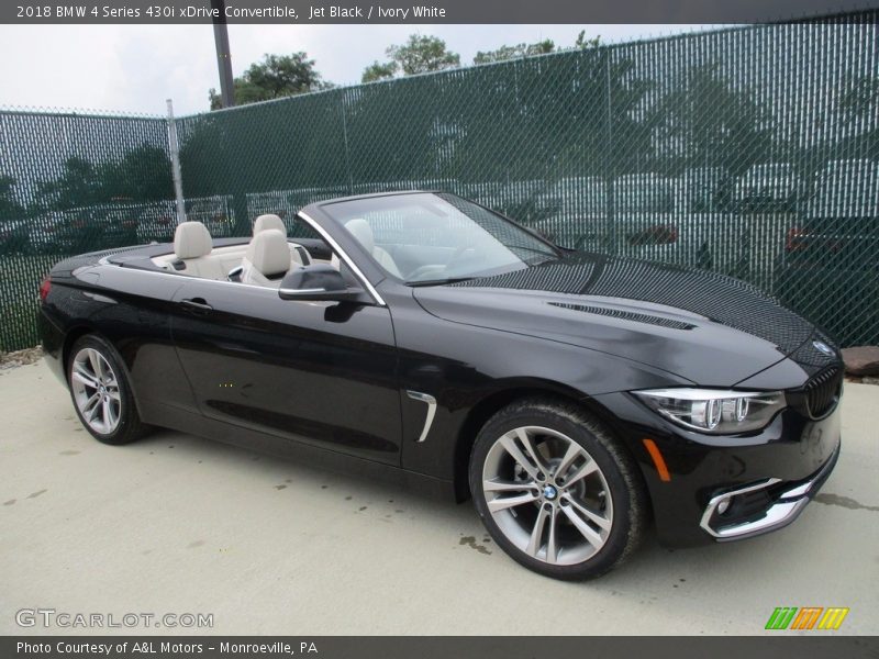 Jet Black / Ivory White 2018 BMW 4 Series 430i xDrive Convertible