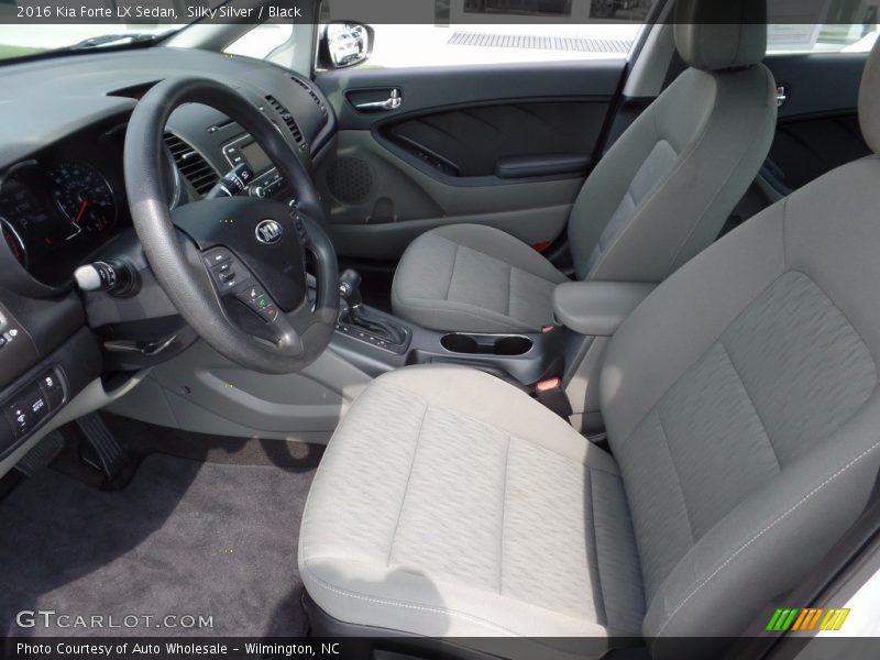 Silky Silver / Black 2016 Kia Forte LX Sedan