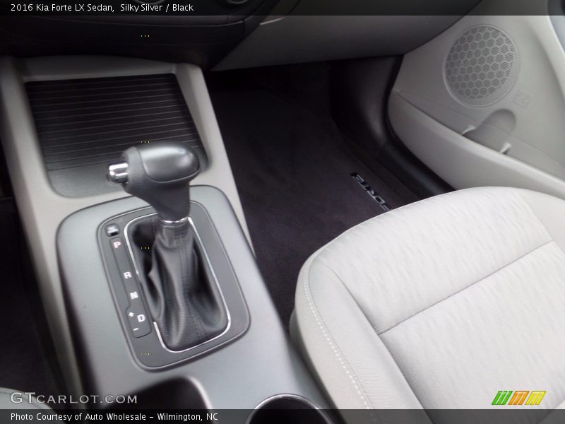 Silky Silver / Black 2016 Kia Forte LX Sedan