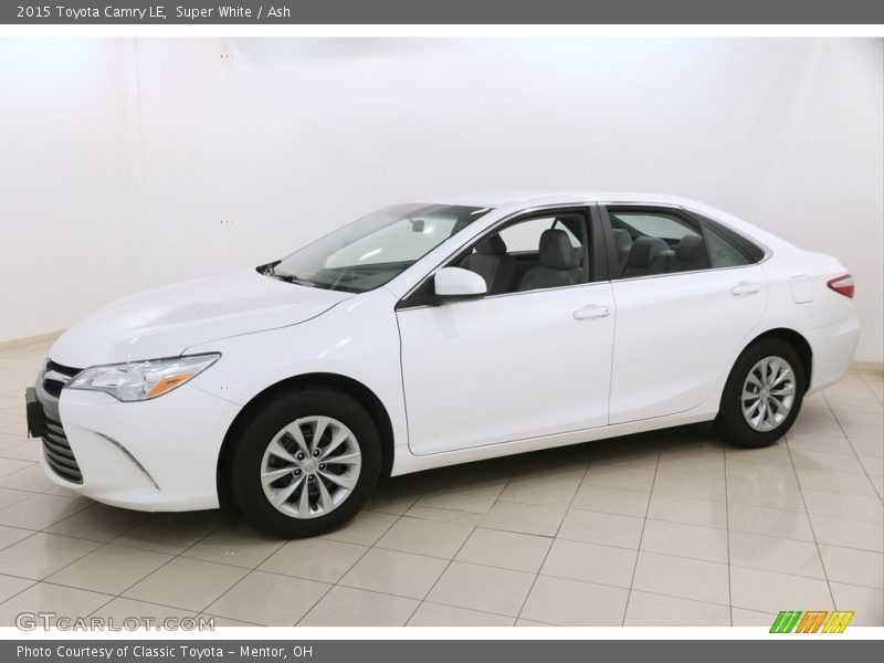 Super White / Ash 2015 Toyota Camry LE