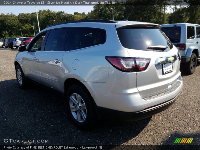Silver Ice Metallic / Dark Titanium/Light Titanium 2014 Chevrolet Traverse LT