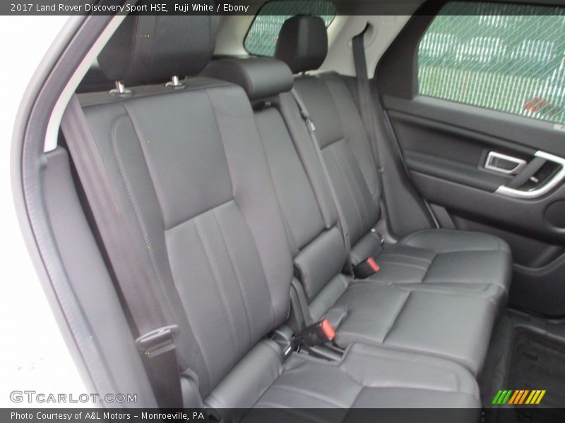 Fuji White / Ebony 2017 Land Rover Discovery Sport HSE