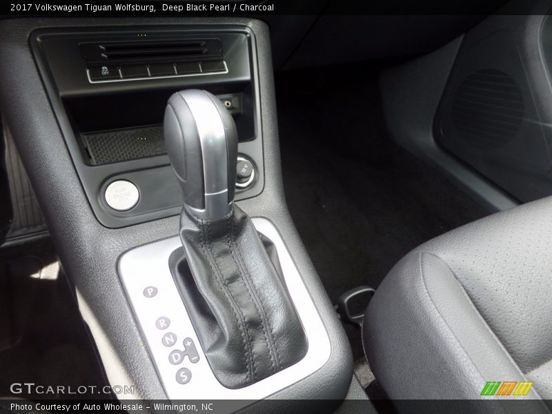 Deep Black Pearl / Charcoal 2017 Volkswagen Tiguan Wolfsburg