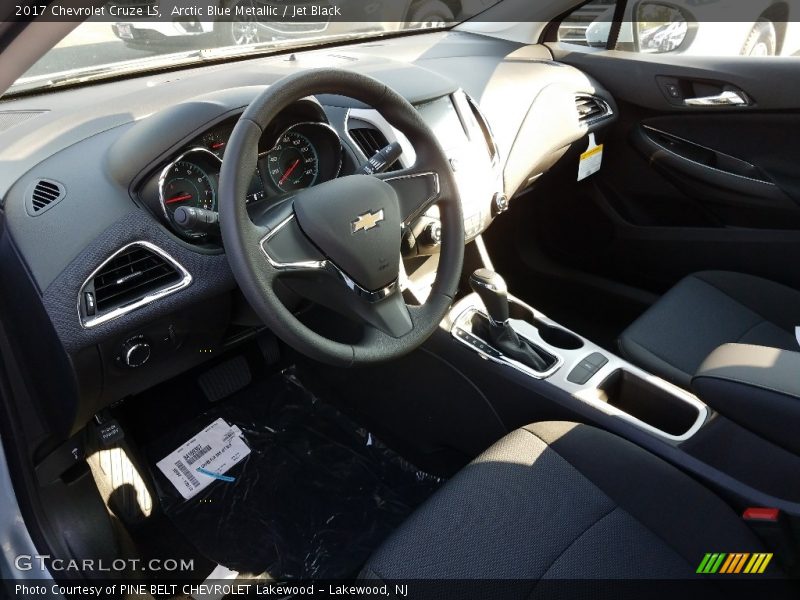 Arctic Blue Metallic / Jet Black 2017 Chevrolet Cruze LS