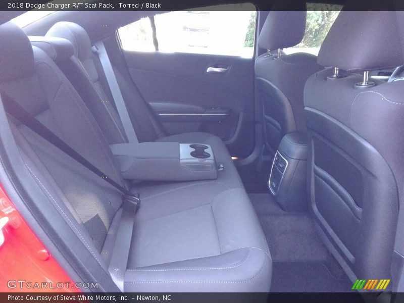 Torred / Black 2018 Dodge Charger R/T Scat Pack