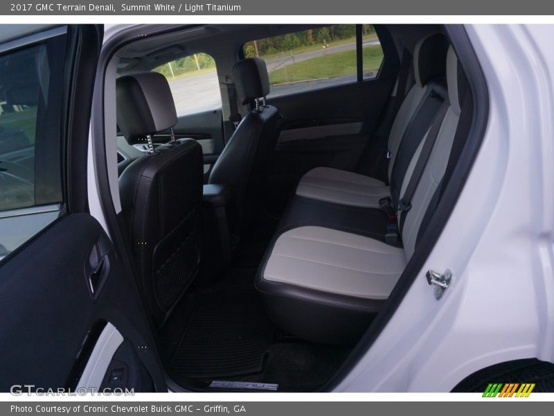 Summit White / Light Titanium 2017 GMC Terrain Denali