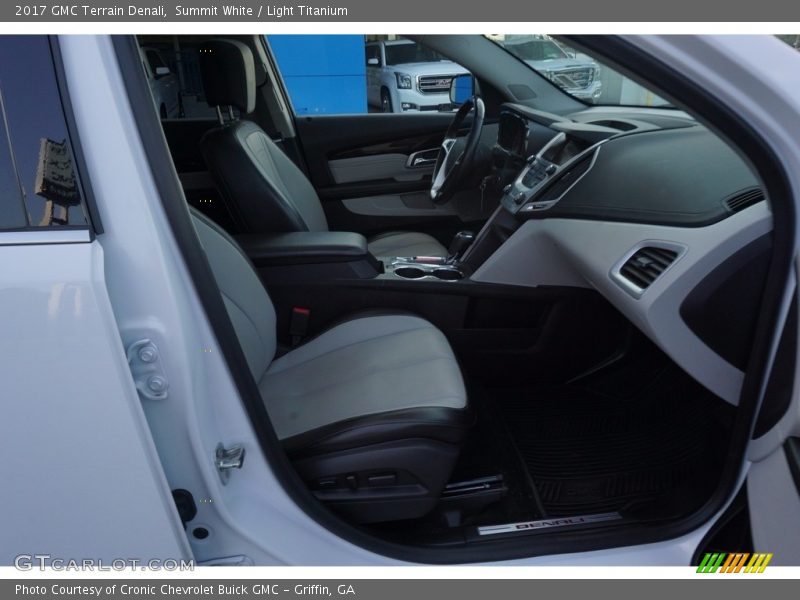Summit White / Light Titanium 2017 GMC Terrain Denali