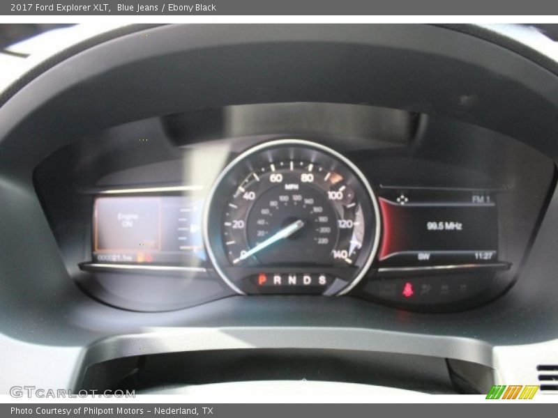 Blue Jeans / Ebony Black 2017 Ford Explorer XLT