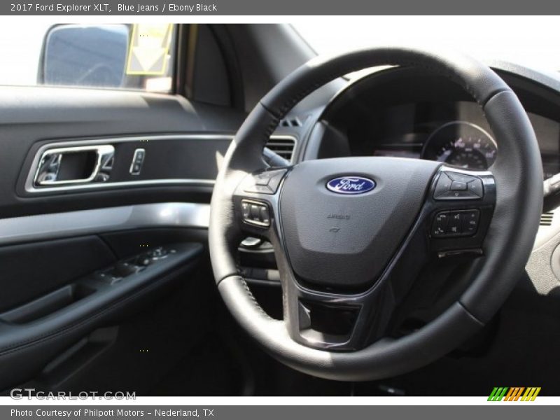 Blue Jeans / Ebony Black 2017 Ford Explorer XLT