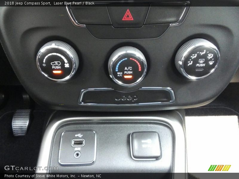 Controls of 2018 Compass Sport