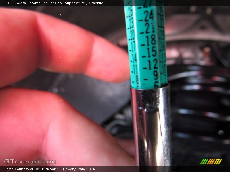 Super White / Graphite 2013 Toyota Tacoma Regular Cab