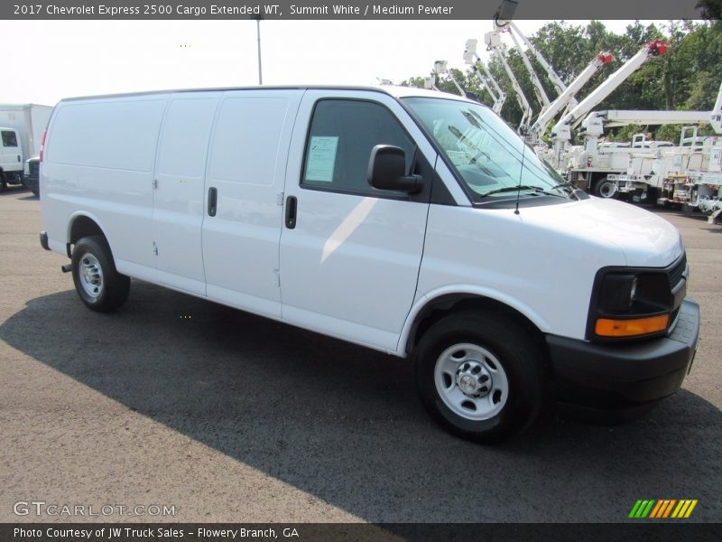 Summit White / Medium Pewter 2017 Chevrolet Express 2500 Cargo Extended WT