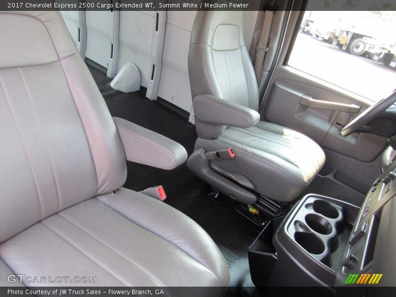 Summit White / Medium Pewter 2017 Chevrolet Express 2500 Cargo Extended WT
