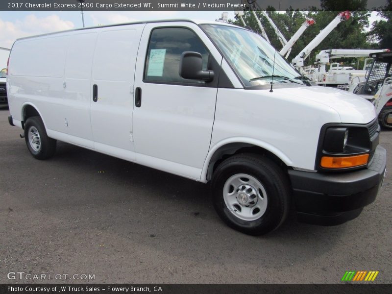 Summit White / Medium Pewter 2017 Chevrolet Express 2500 Cargo Extended WT