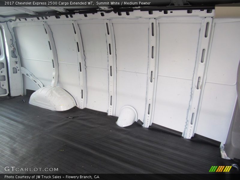 Summit White / Medium Pewter 2017 Chevrolet Express 2500 Cargo Extended WT