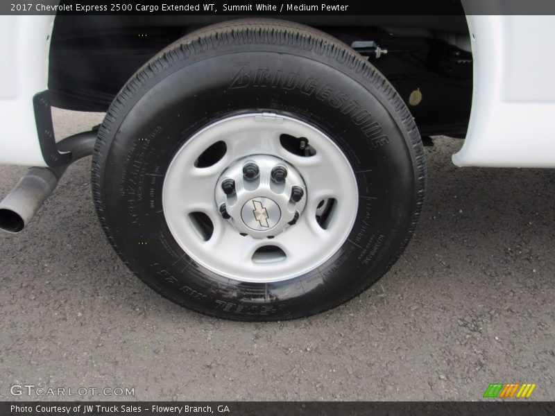 Summit White / Medium Pewter 2017 Chevrolet Express 2500 Cargo Extended WT