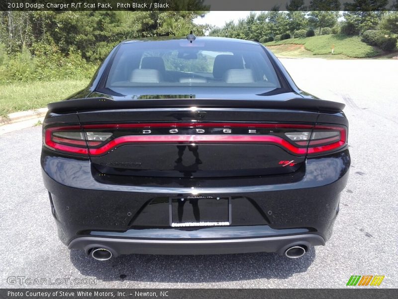 Pitch Black / Black 2018 Dodge Charger R/T Scat Pack