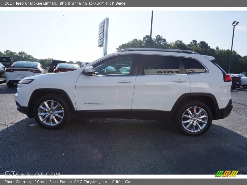 Bright White / Black/Light Frost Beige 2017 Jeep Cherokee Limited