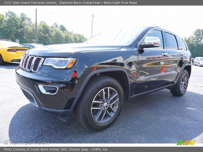 Diamond Black Crystal Pearl / Black/Light Frost Beige 2017 Jeep Grand Cherokee Limited