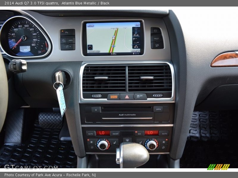 Atlantis Blue Metallic / Black 2014 Audi Q7 3.0 TFSI quattro