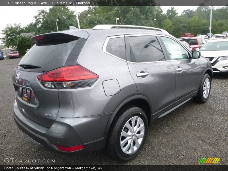 Gun Metallic / Charcoal 2017 Nissan Rogue S AWD