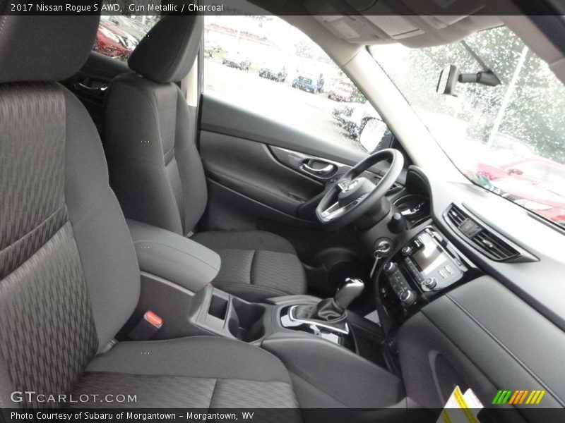 Gun Metallic / Charcoal 2017 Nissan Rogue S AWD