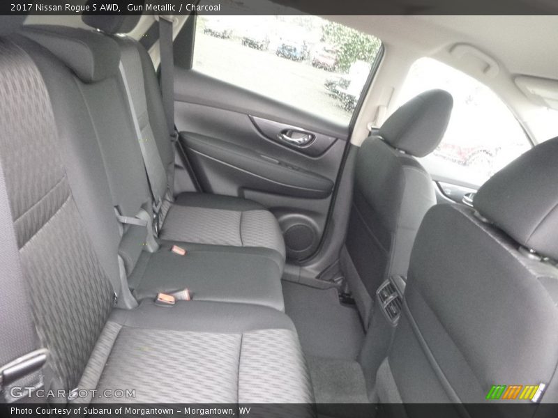 Gun Metallic / Charcoal 2017 Nissan Rogue S AWD