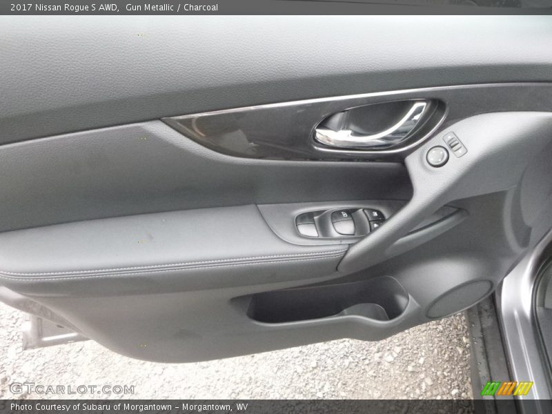 Gun Metallic / Charcoal 2017 Nissan Rogue S AWD