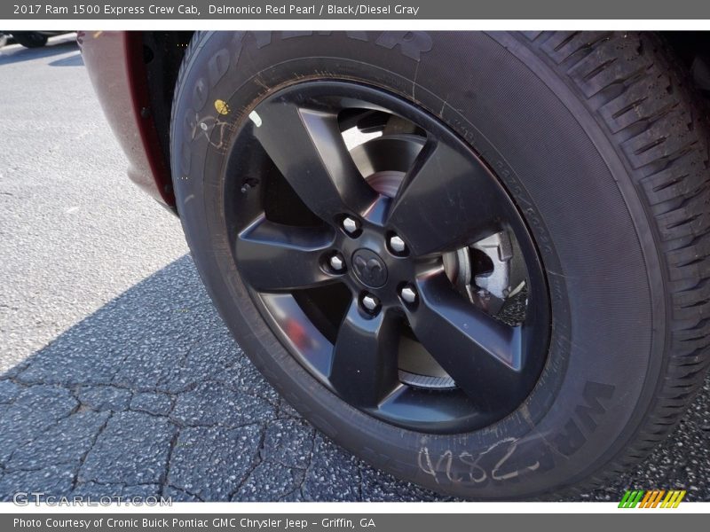 Delmonico Red Pearl / Black/Diesel Gray 2017 Ram 1500 Express Crew Cab