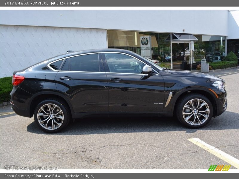 Jet Black / Terra 2017 BMW X6 xDrive50i