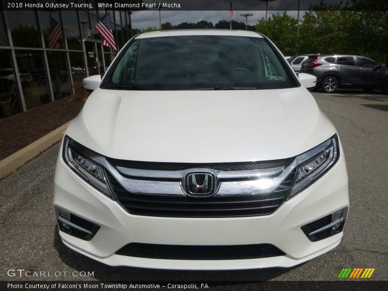 White Diamond Pearl / Mocha 2018 Honda Odyssey Touring