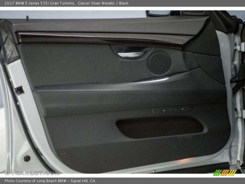Door Panel of 2017 5 Series 535i Gran Turismo