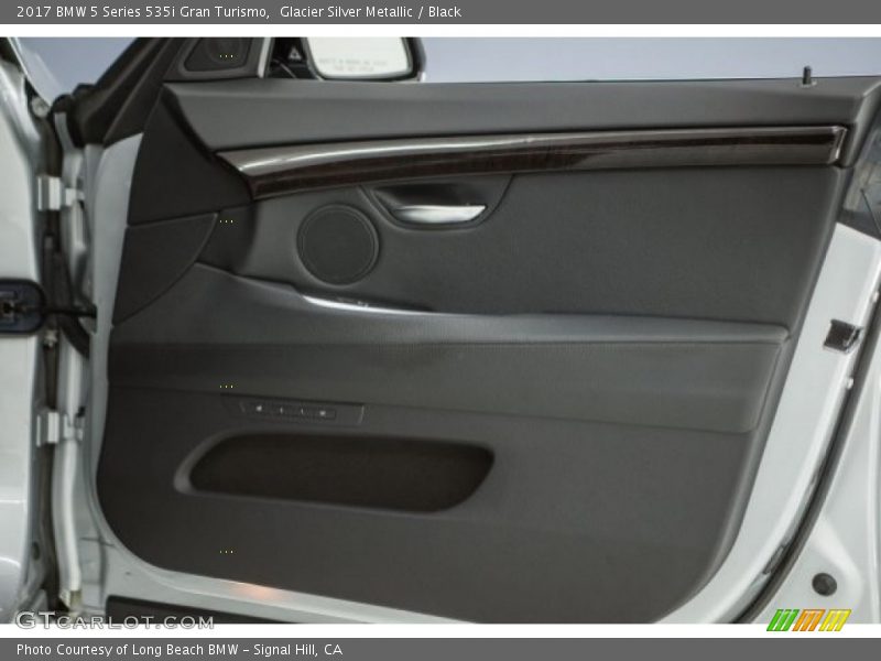 Door Panel of 2017 5 Series 535i Gran Turismo