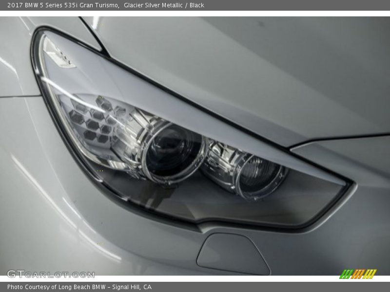 Glacier Silver Metallic / Black 2017 BMW 5 Series 535i Gran Turismo