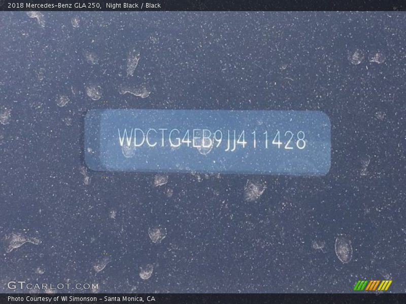 Night Black / Black 2018 Mercedes-Benz GLA 250