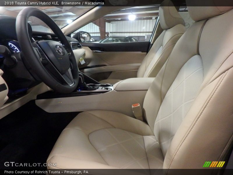 Brownstone / Macadamia 2018 Toyota Camry Hybrid XLE