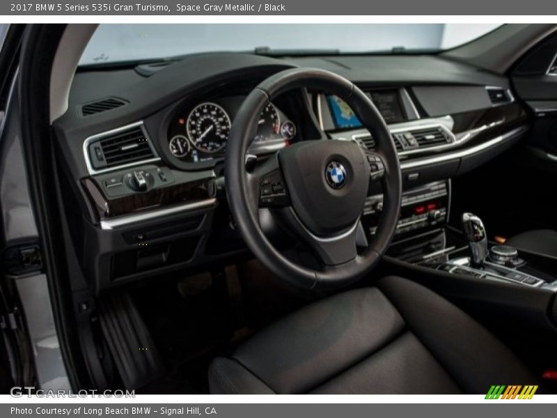 Dashboard of 2017 5 Series 535i Gran Turismo