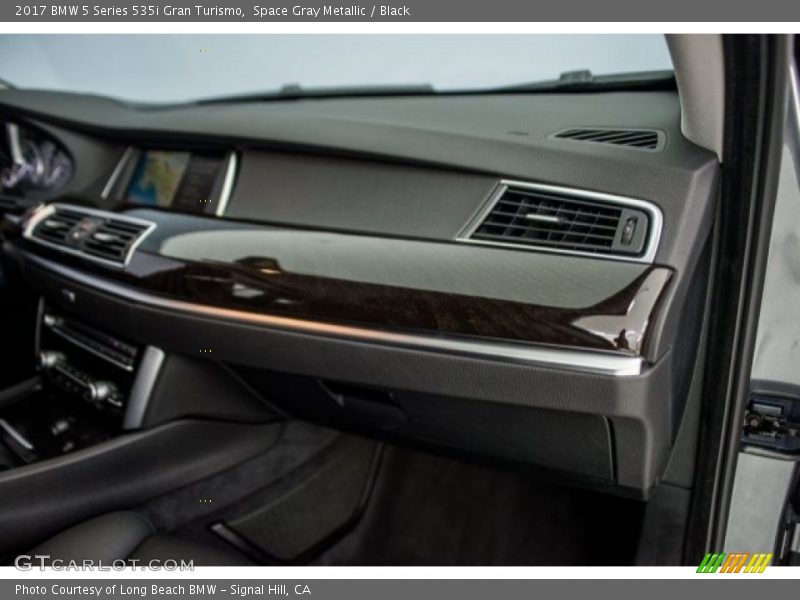 Space Gray Metallic / Black 2017 BMW 5 Series 535i Gran Turismo