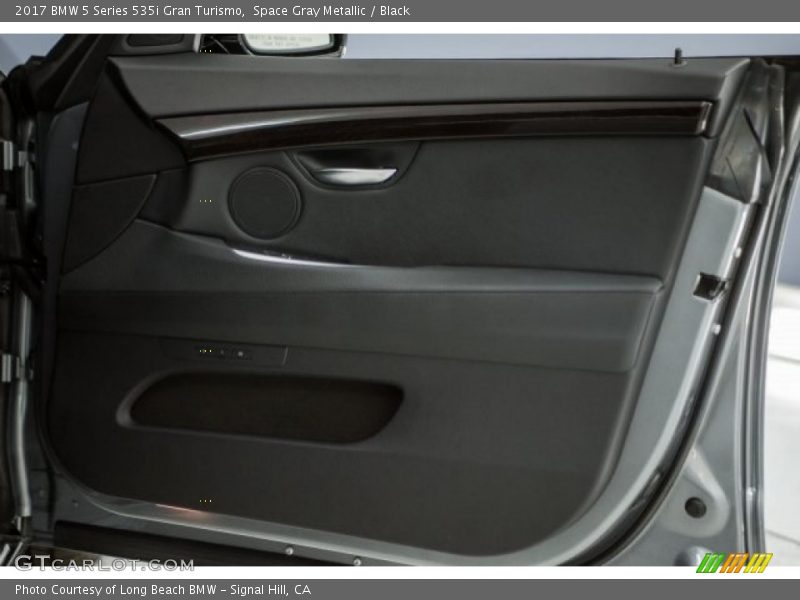 Space Gray Metallic / Black 2017 BMW 5 Series 535i Gran Turismo