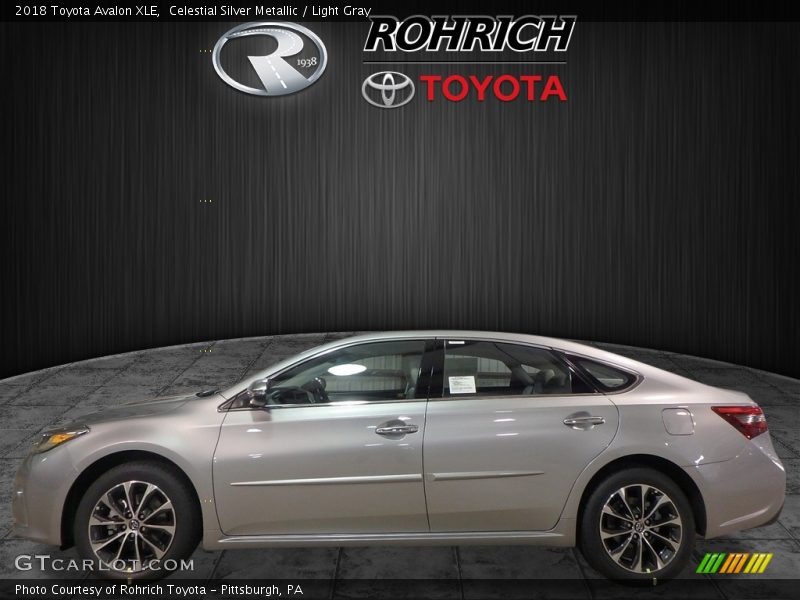 Celestial Silver Metallic / Light Gray 2018 Toyota Avalon XLE