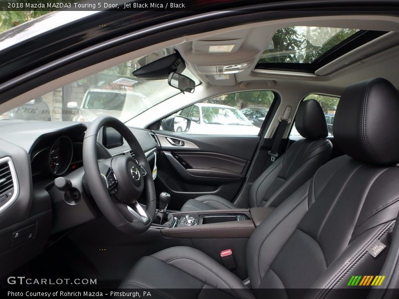 Jet Black Mica / Black 2018 Mazda MAZDA3 Touring 5 Door