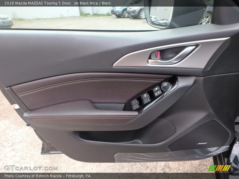 Jet Black Mica / Black 2018 Mazda MAZDA3 Touring 5 Door