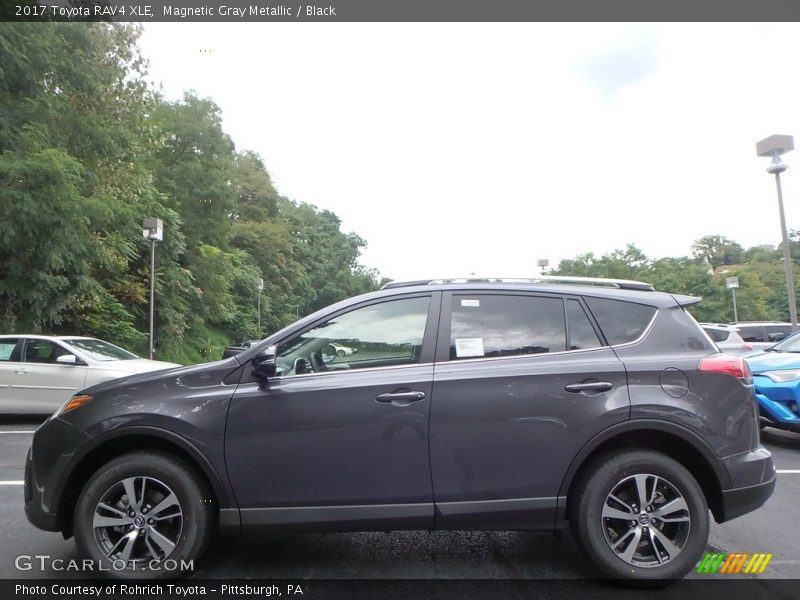 Magnetic Gray Metallic / Black 2017 Toyota RAV4 XLE