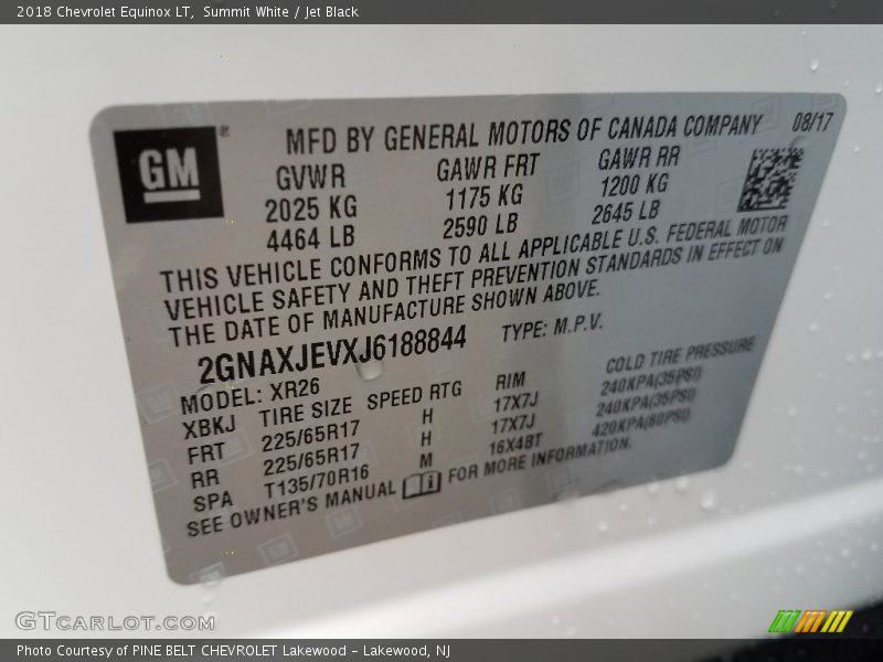 Summit White / Jet Black 2018 Chevrolet Equinox LT