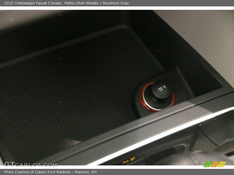 Reflex Silver Metallic / Moonrock Gray 2015 Volkswagen Passat S Sedan